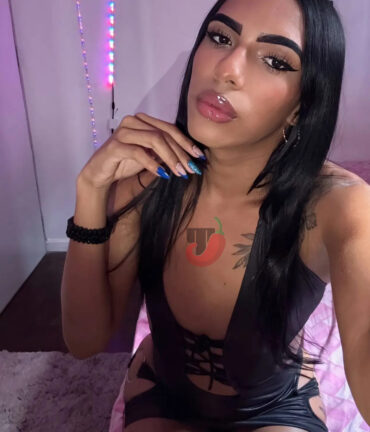 Yara Ninfeta Com Local Acompanhante de Luxo Trans TPremier